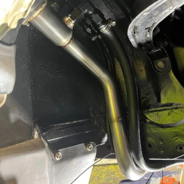 2g-mitsubishi-dsm-fuel-filler-neck-07